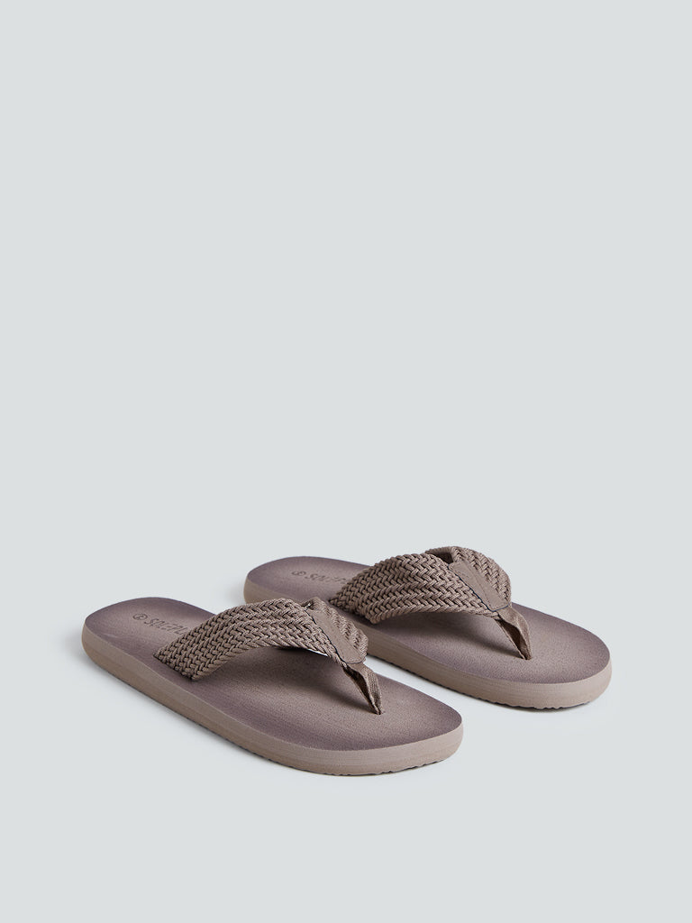 SOLEPLAY Brown Weave-Design Flip-Flops